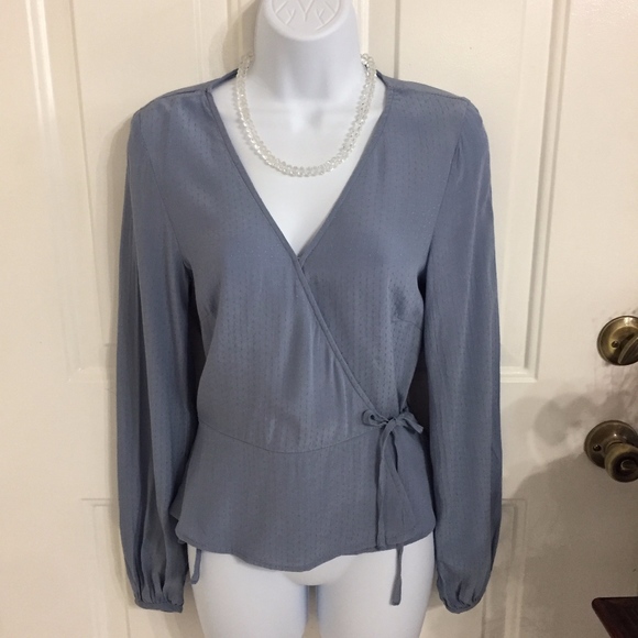 H&M Tops - H&M Blue Peplum Crossover Top (size 0) (H1)
